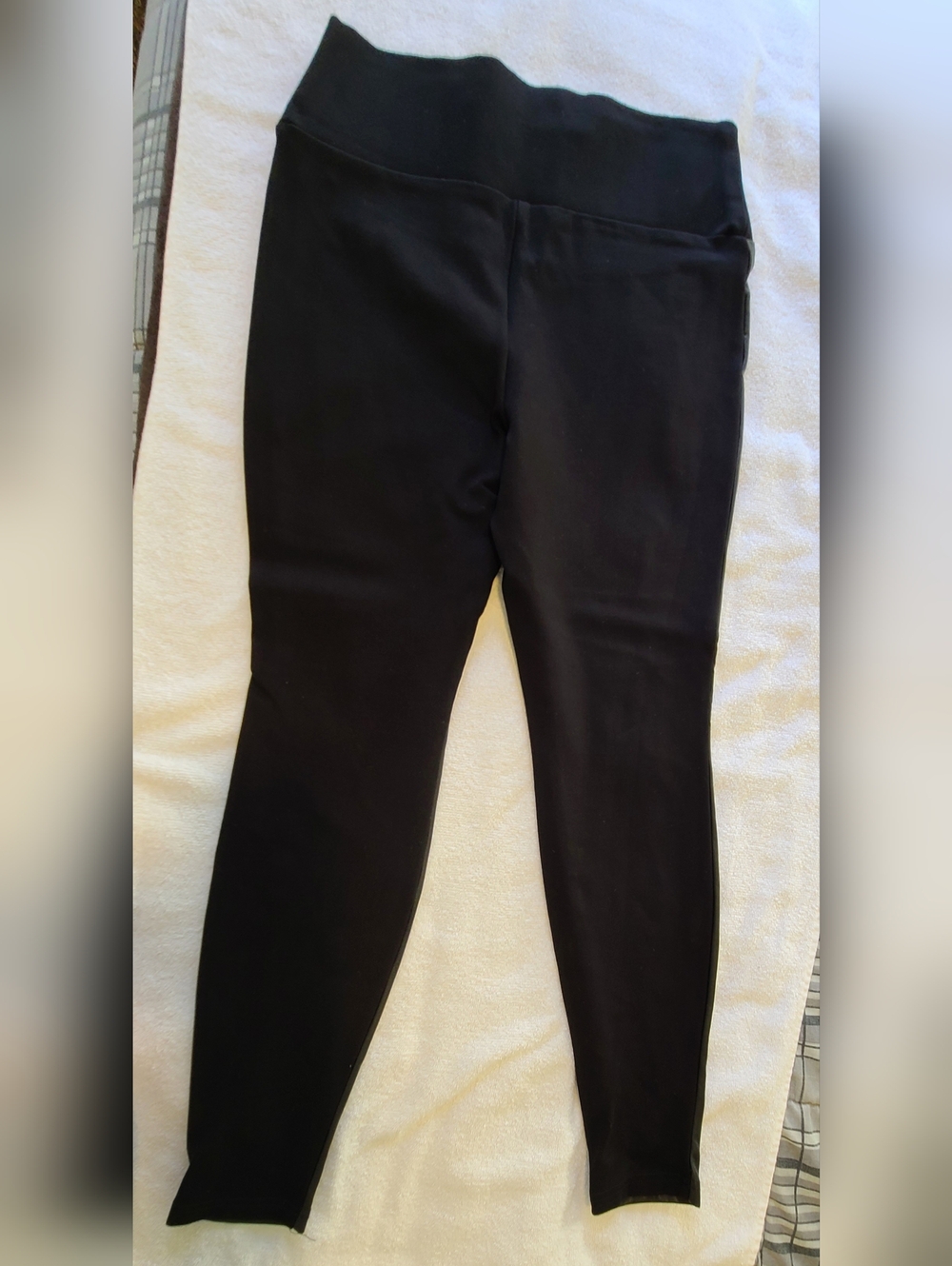 Stork&Babe Faux Leather Front Maternity Leggings Black Size M - Picture 3 of 8